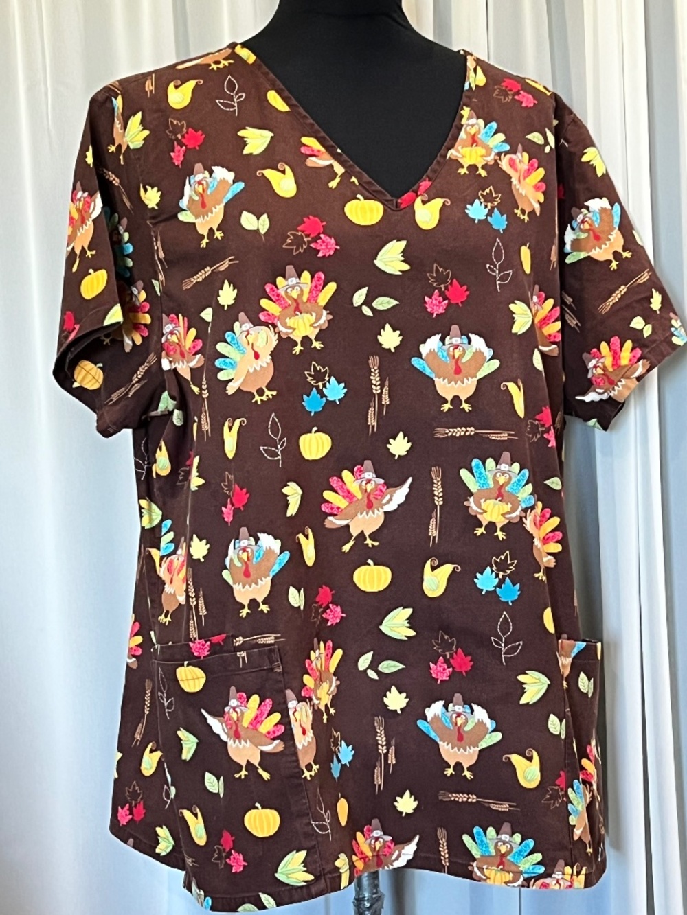 SB Scrubs Thanksgiving Autumn Turkey Pumpkin Scrub Top Medical Nurse Dental XL
